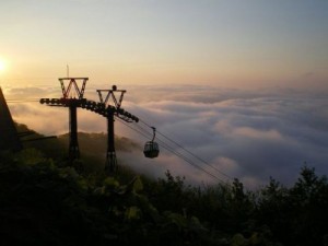unkai-terrace-above-clouds-3